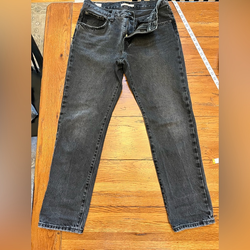 Levi’s Black Middy Straight Jeans - Picture 2 of 8